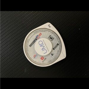 Madden NFL 09 game for PSP